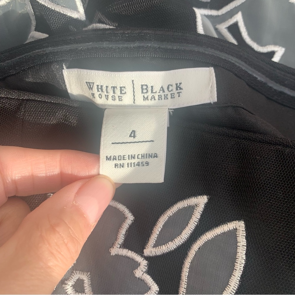 White House‎ Black Market Strapless Black Gray Dress Floral Overlay Size 4 - Picture 2 of 9